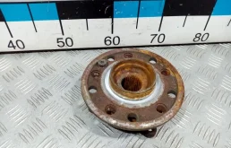 [Б/У] Ступица передняя 4-MATIC - (Состояние:  пробег 41000) MERCEDES BENZ A2053340300