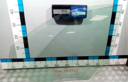 [Б/У] Стекло двери передней левой X253 C253 MERCEDES BENZ A2537256700