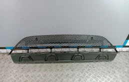 [Б/У] Решетка в бампер центральная MERCEDES BENZ A2538852400