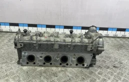 [Б/У] ГБЦ правая om.273 - правая, om.273 MERCEDES BENZ A2730104920