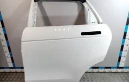 [Б/У] Дверь задняя левая Land Rover - Небольшая вмятинка [ХОРОШЕЕ] LAND ROVER LR138384