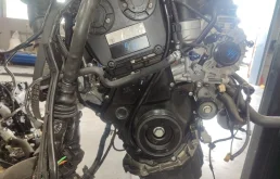 Двигатель Audi A5 2016 06L100033L 8T