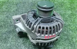 Генератор Volvo XC90 S60 V70 2003-2009 30658085 B5254T2