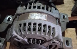 Генератор Volvo S40 2003–2007 30667103 MS68 B5254T3