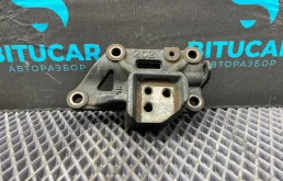 Б/У Кронштейн крепления правой опоры двигателя и АКПП Kia Cerato II TD , AT G4FC 1.6 L 2011г 21670-2B100