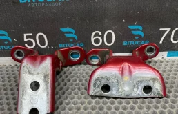 Б/У Петли двери задней левой Kia Venga  YN (G4FC) 1.6L AT 2012 794102D000