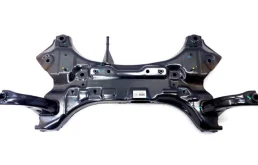 Подрамник двигателя для Hyundai Solaris 2021 года на фотографиях