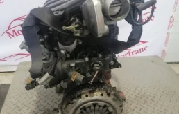 Двигатель без навесного для Renault Laguna на фотографиях