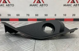 Б/У накладка торпеды правый Opel Astra J P10 13257544