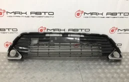 Б/У решетка радиатора передний Toyota Camry ASV50 5311233160