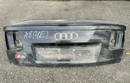 Крышка багажника Audi A8 4E0827023C 4E, задняя