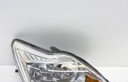 Фара Ford Focus 2008-2011