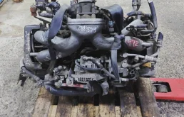 Двигатель Subaru Forester EJ204 EJ204 АЛЮМ