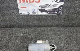 Стартер Volkswagen Touareg 057911023E 7P5 CKDA