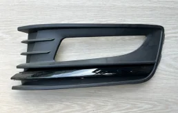 Решетка в бампер Volkswagen Polo 6RU854661DBUS, передняя левая
