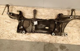 Подрамник Skoda Octavia 2 A5