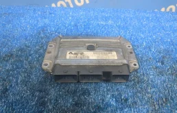 Блок управления двигателем Renault Scenic 2