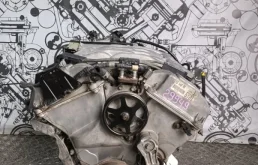 Двигатель Mazda MPV GYY102200 GY