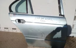 [Б/У] Дверь задняя правая BMW E39 - небольшая вмятина по центру.+ Стекло форточки 51347038252 [Незначительные дефекты] BMW 41528266722