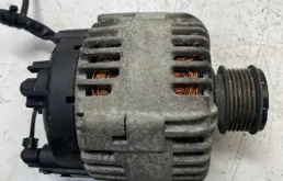 Генератор Volkswagen Golf Mk5 06F903023C BSE