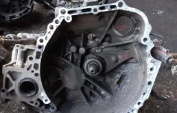 КПП (Коробка передач механическая) 1AZ-FSE Toyota Avensis 2 0.0 0