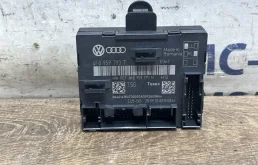 Блок управления двери Audi A6 4F0959793T C6 2.8 CCE