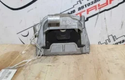 Подушка двигателя Audi A3 1K0199262CF 137 BLG, правая