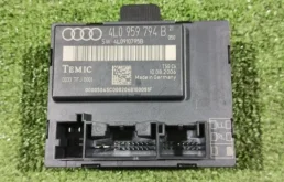 Блок управления дверьми Audi q7 2006 4LB