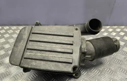 Корпус воздушного фильтра volkswagen Passat B7