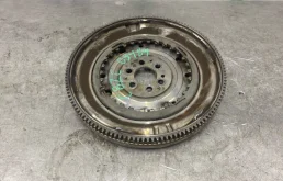 Маховик АКПП Volkswagen Polo 03F105266C CBZ