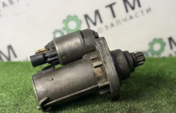 Стартер Volkswagen Polo 02M911023M