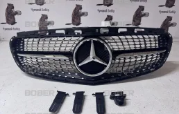 Решетка радиатора Mercedes W212 Diamond рест
