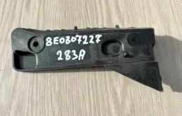 Направляющая бампера Audi A4 8E0807227 8E, передняя левая