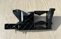 Крепление фары Audi A6 4G0805607A 4G, переднее левое