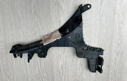 Направляющая бампера Audi A3 8P3807378B 8P, задняя правая