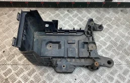 Полка аккумулятора Octavia A5 (1Z) 2004-2008 1,9 Дизель МКПП Лифтбек.