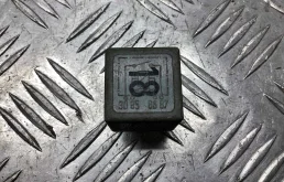 Реле стеклоочистителей (дворников) 100 C3 1982-1991 1,8 Бензин МКПП Седан.