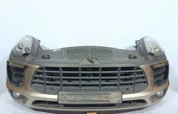 Nose cut Porsche Macan 95B