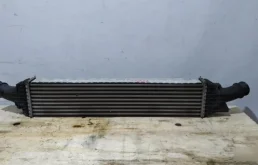 Радиатор интеркулера Audi A4 8K0145805G 4G2 CABB
