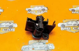 Замок капота Mercedes-Benz