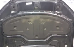 Шумоизоляция капота Audi A8 D4