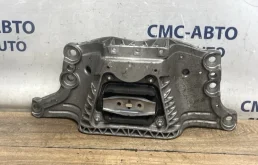 Опора акпп Audi A6 C6, 4F