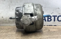 Опора двс Audi A6 C6, 4F