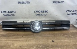Решетка радиатора Volkswagen Touareg NF, FL