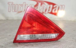 Фонарь крышки багажника правый Audi A5 8T