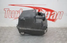 Корпус воздушного фильтра  Mazda CX7 CX-7 L3-VDT