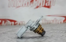 Датчик распредвала Volkswagen Audi 030907601E
