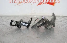 Петли задней правой двери Volkswagen Passat B6