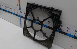 Вентилятор радиатора охлаждения ДВС для BMW X5 на фотографиях