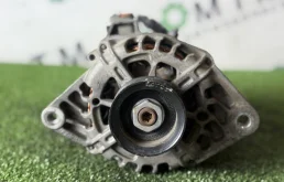Генератор Hyundai Solaris 373002B101 RB G4FA / G4FC